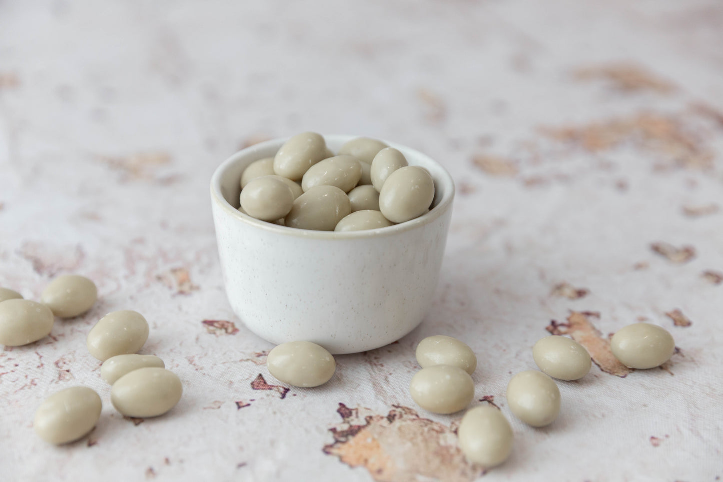 White Chocolate Almonds